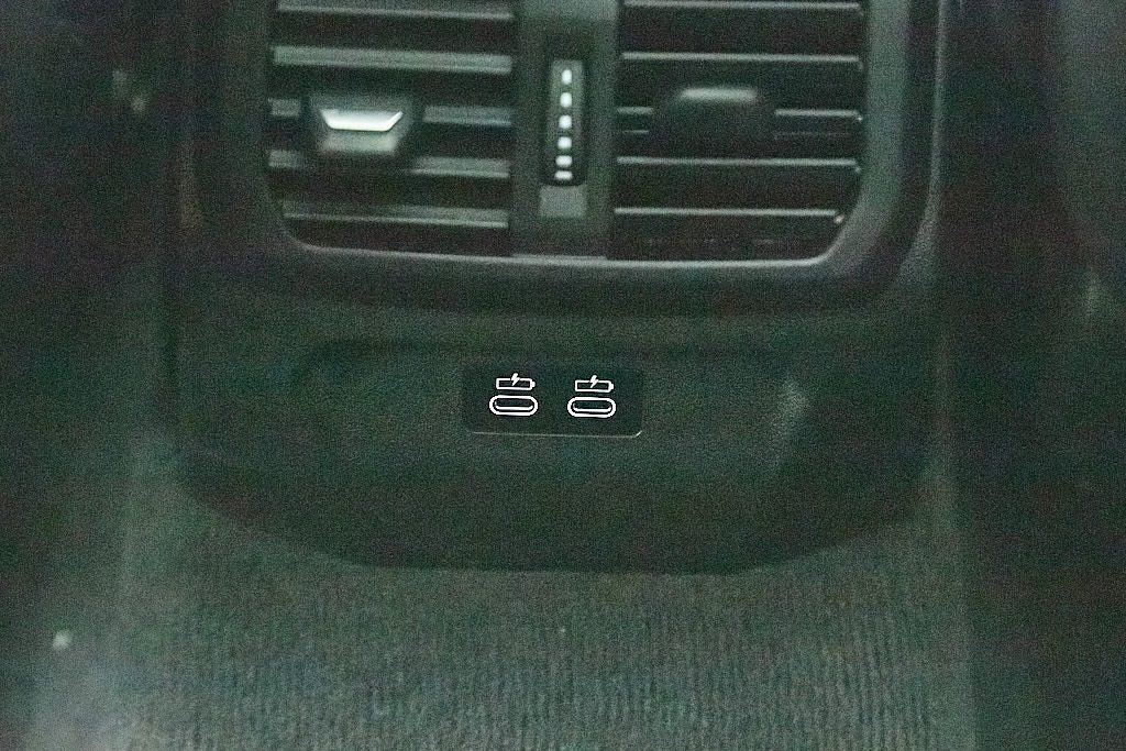 Used 2025 BMW 228i xDrive image 25