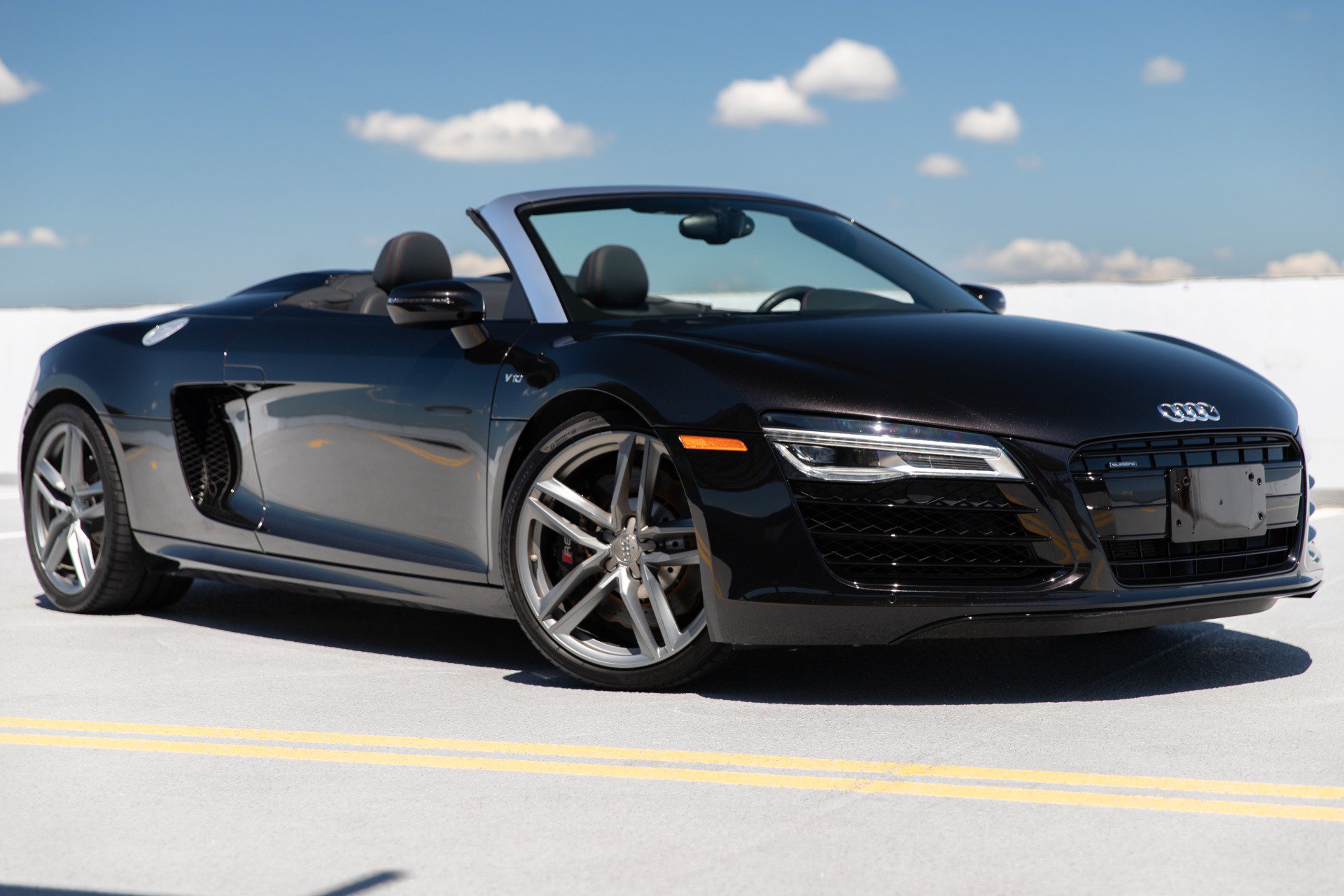 Used 2014 Audi R8 V10 AWD/4WD image 16