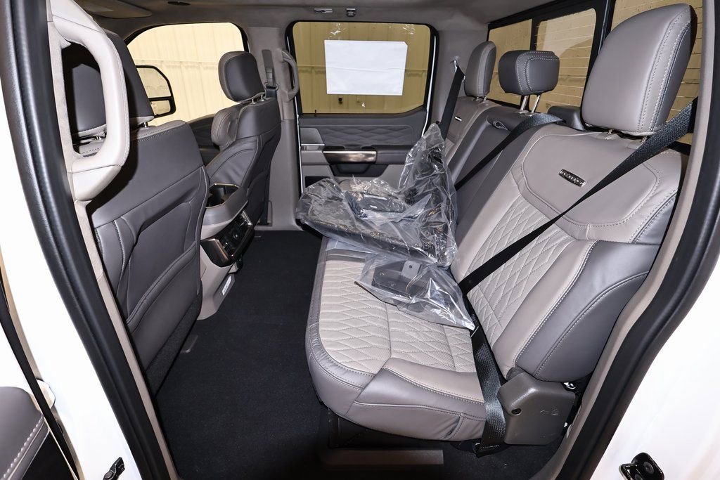 New 2026 Ford F450 Platinum w/ Platinum Plus Package image 14