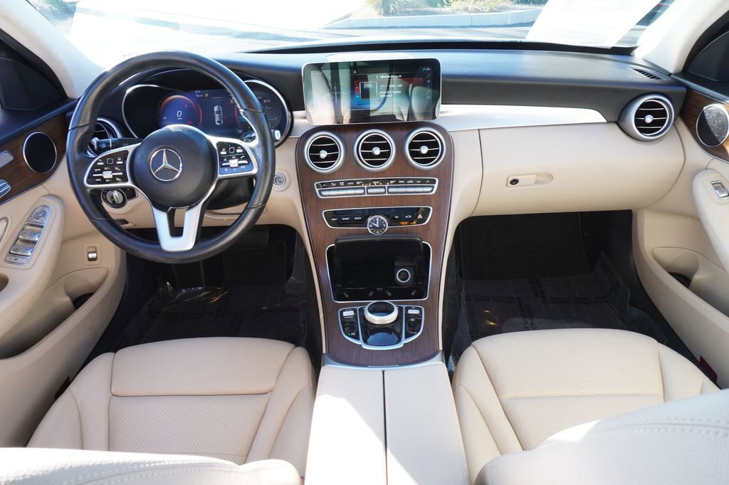 Used 2021 Mercedes-Benz C 300 Sedan image 11