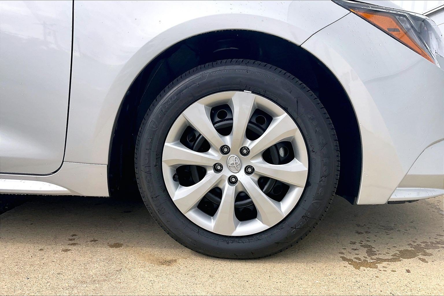 New 2026 Toyota Corolla LE FWD image 15