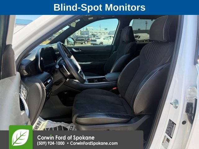 Used 2024 Hyundai Palisade Calligraphy AWD/4WD image 2