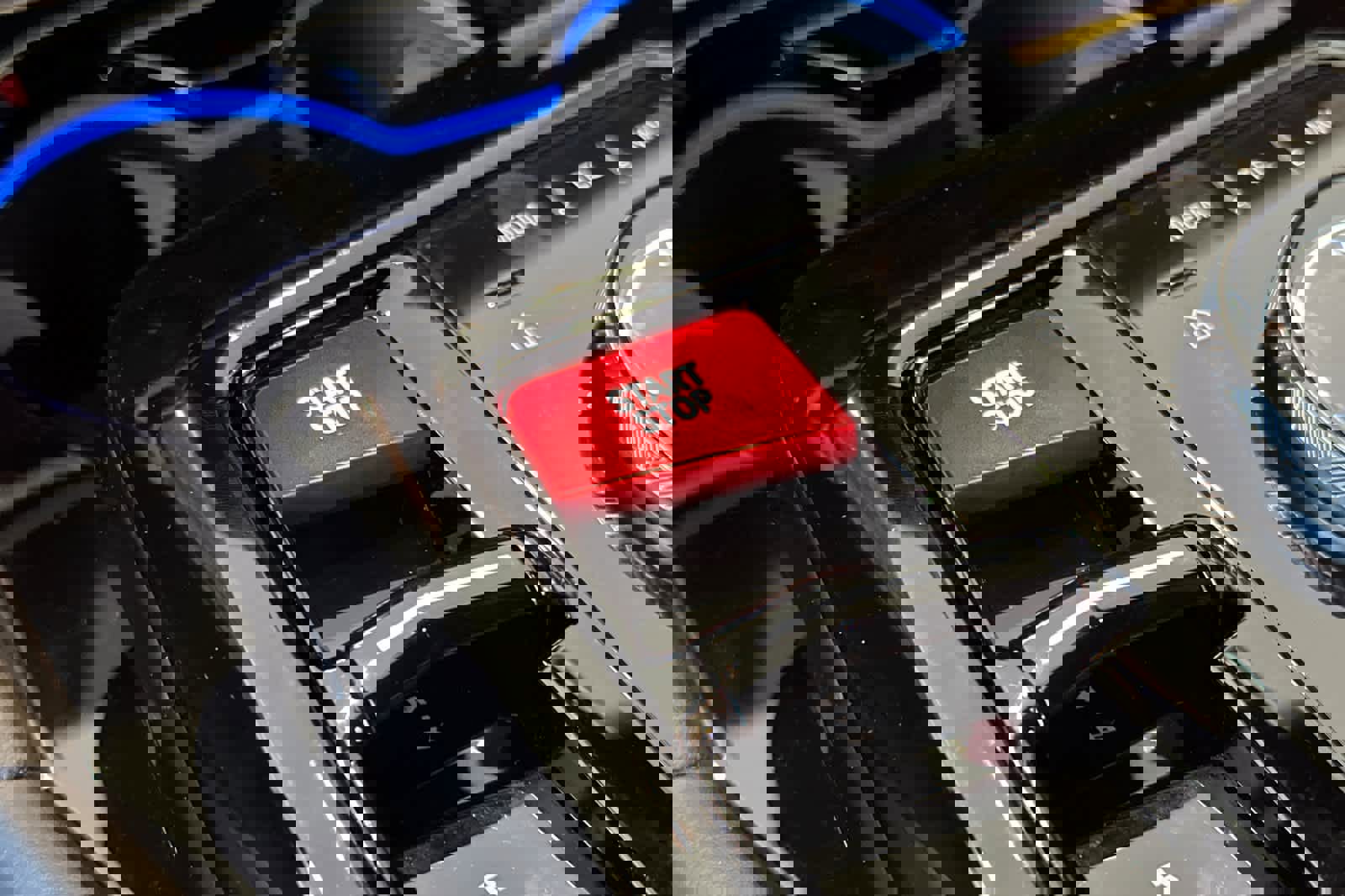 New 2026 BMW M5 w/ Carbon Package image 25