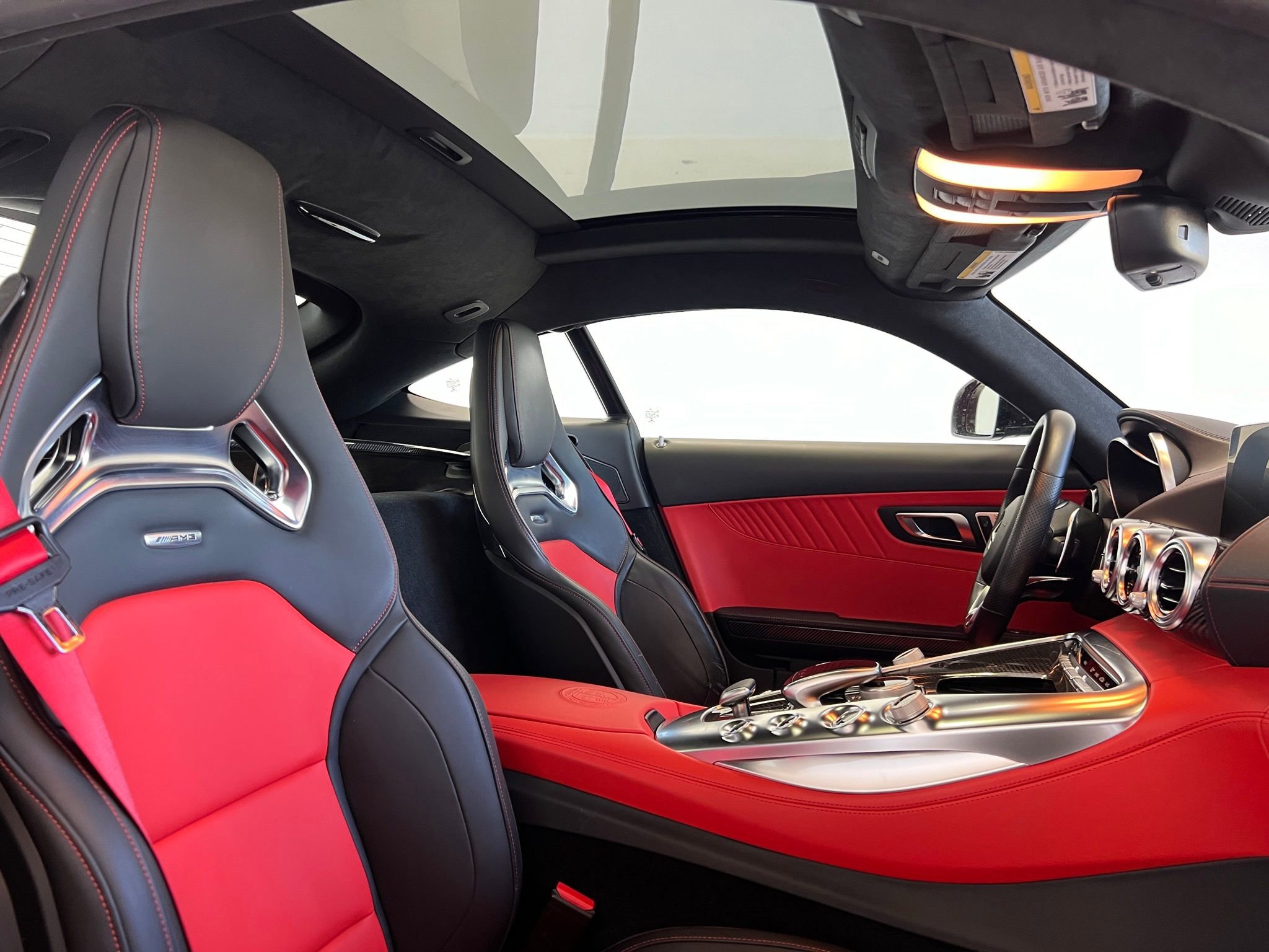 Used 2016 Mercedes-Benz AMG GT S image 18