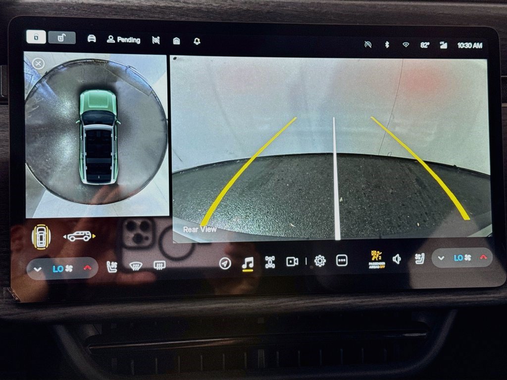 Used 2026 Rivian R1S Adventure Dual AWD/4WD image 18