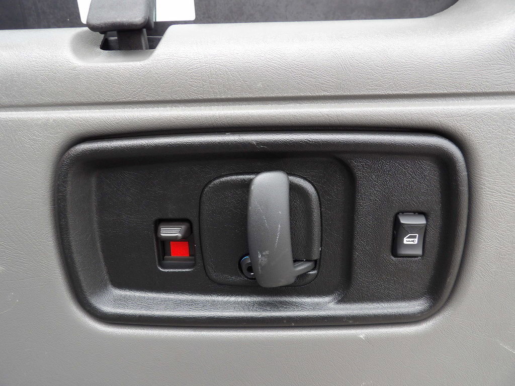 Used 2023 Chevrolet Express 2500 LS w/ Driver Convenience Package image 49