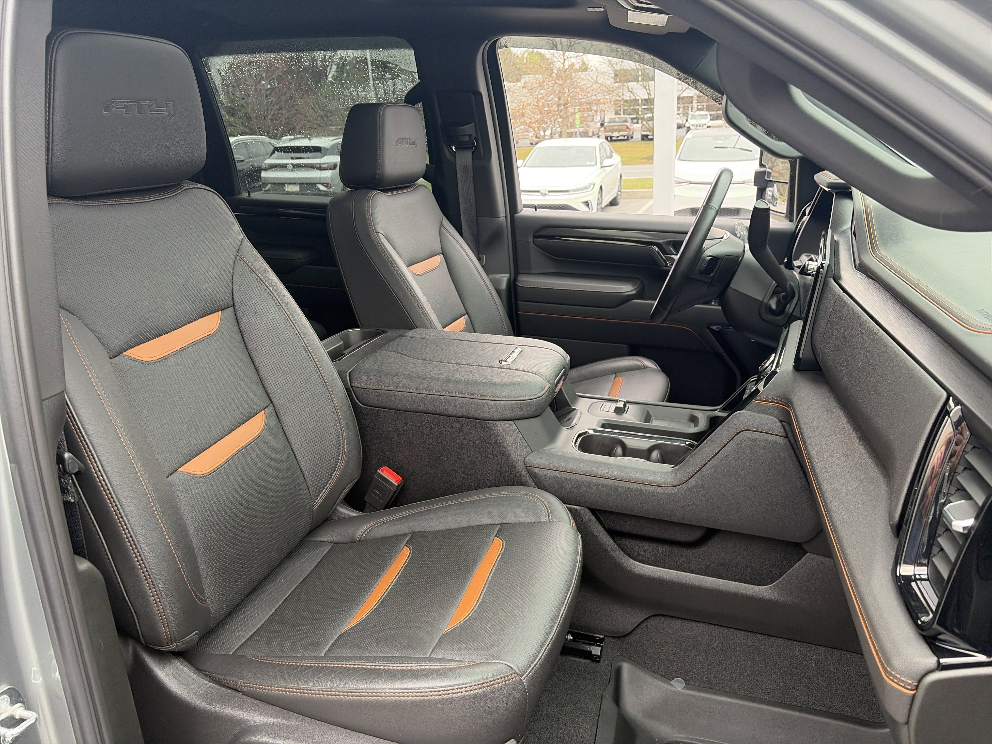 Used 2024 GMC Sierra 2500 AT4 w/ AT4 Premium Plus Package image 46