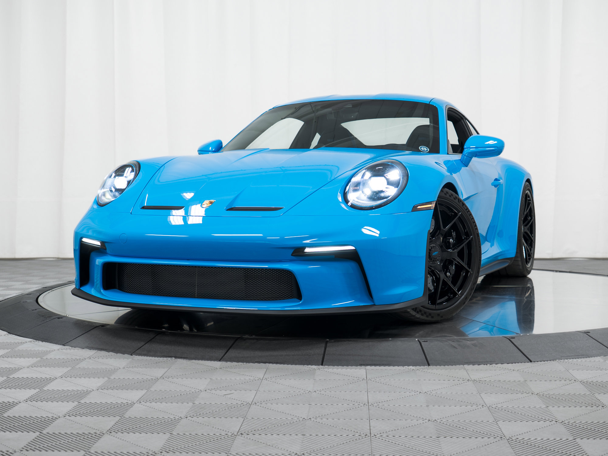 Used 2024 Porsche 911 GT3 RS RWD image 45