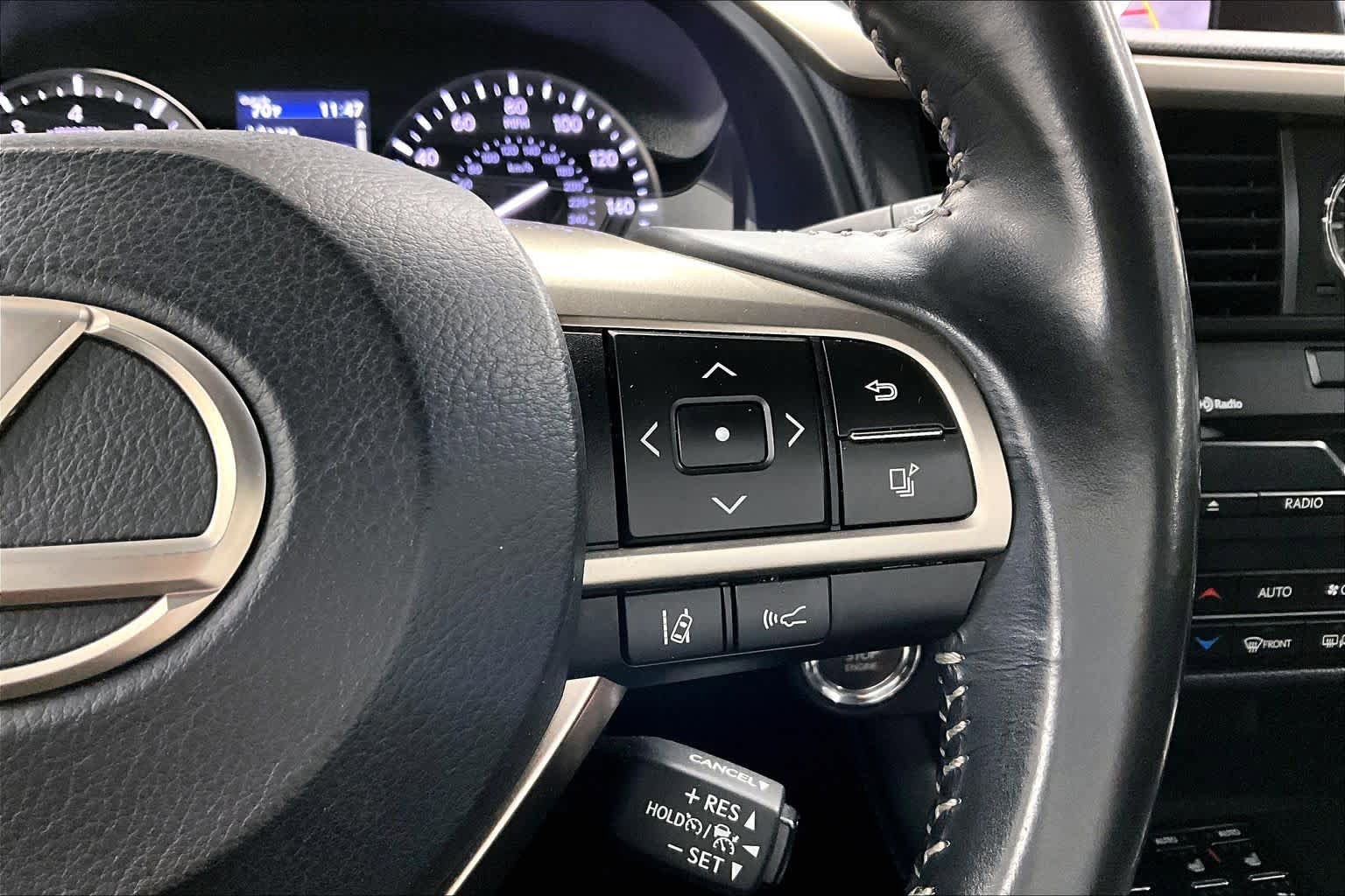 Used 2018 Lexus RX 350L FWD w/ Accessory Package image 24