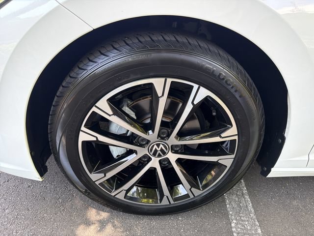 Used 2023 Volkswagen Jetta Sport FWD image 13