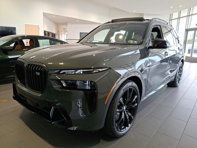New 2026 BMW X7 M60i image 3