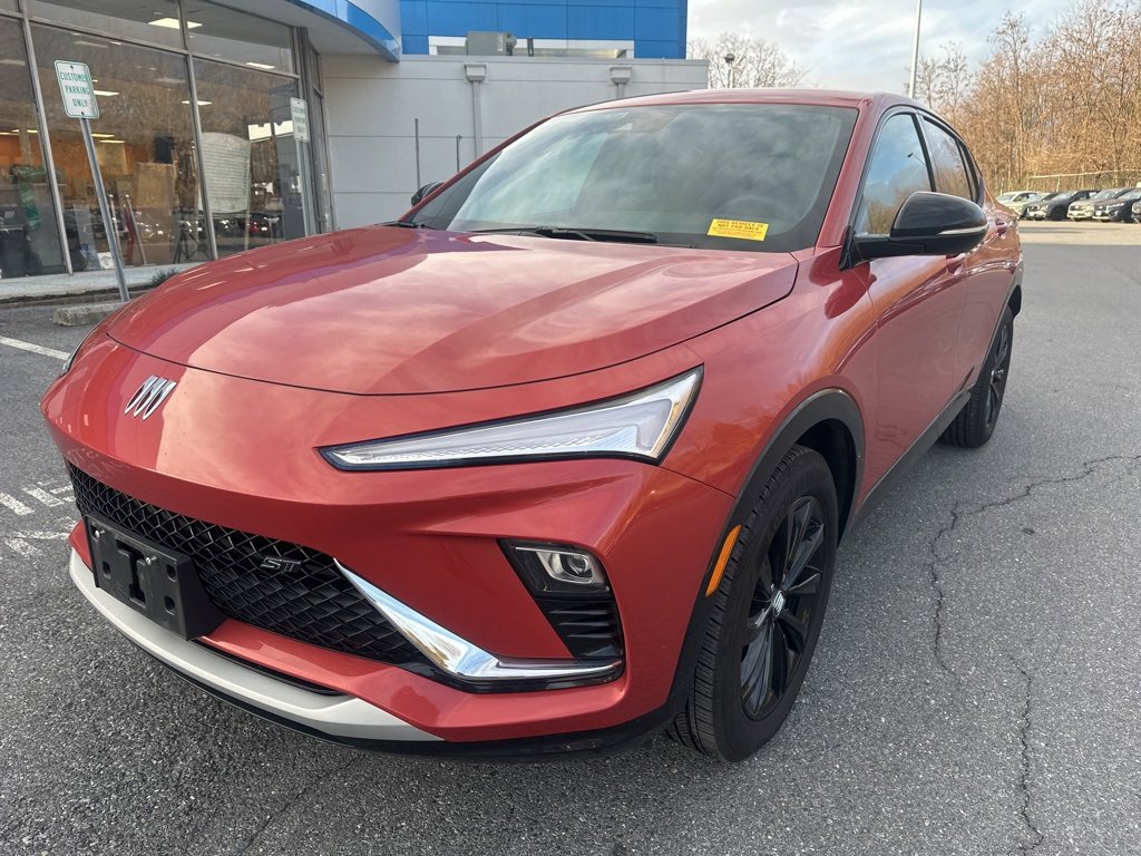 Used 2024 Buick Envista Sport Touring w/ Convenience I Package