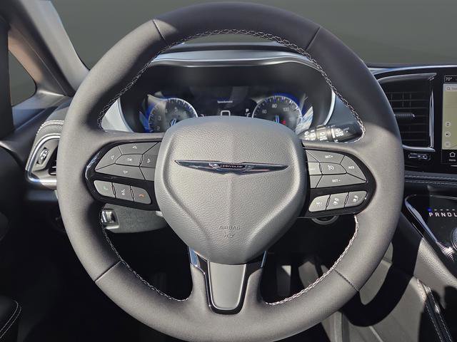 New 2026 Chrysler Pacifica Limited w/ S Appearance Package image 17