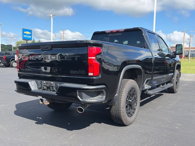 Used 2024 Chevrolet Silverado 2500 High Country w/ Technology Package AWD/4WD image 9