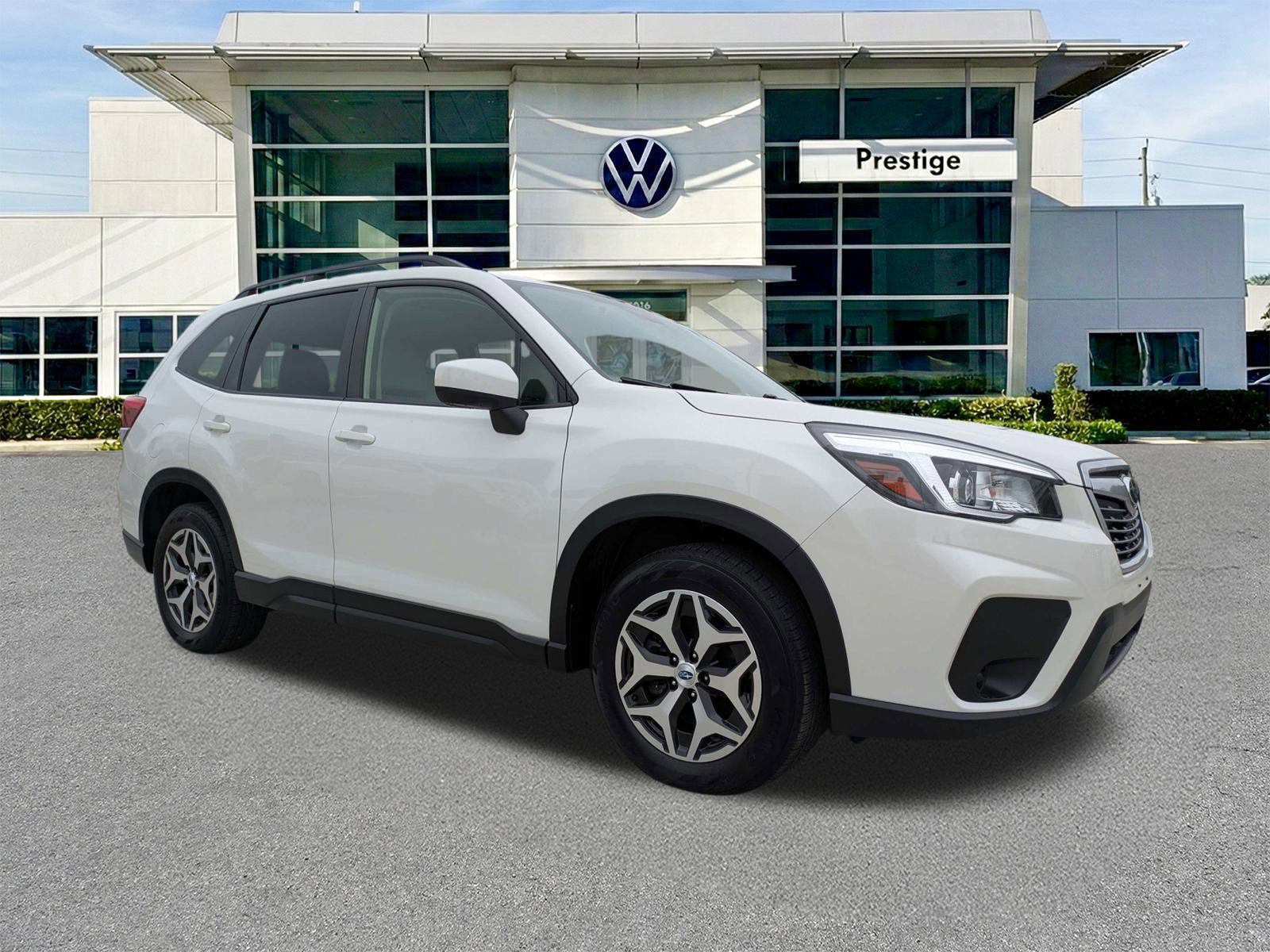 Used 2020 Subaru Forester Premium image 1