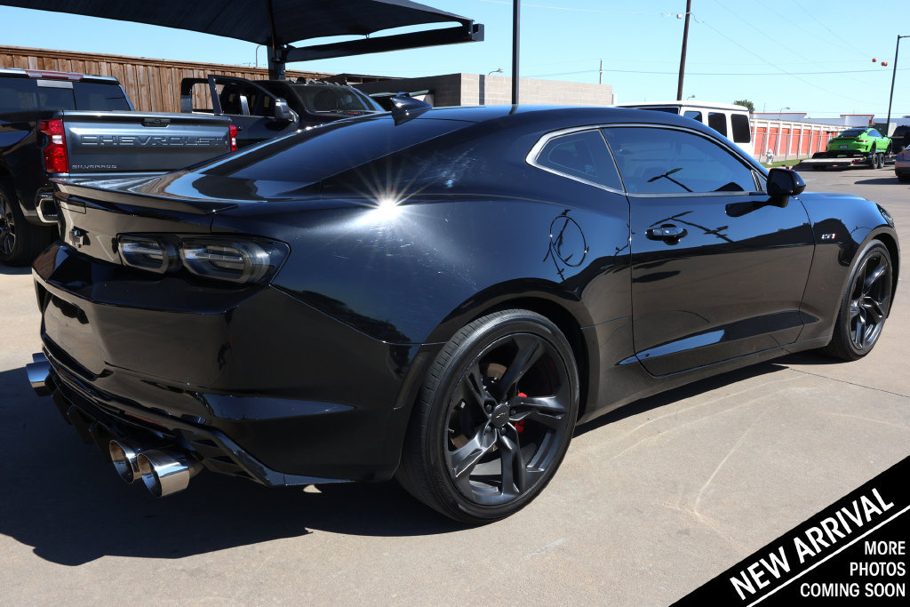 Used 2023 Chevrolet Camaro LT w/ RS Package RWD image 5