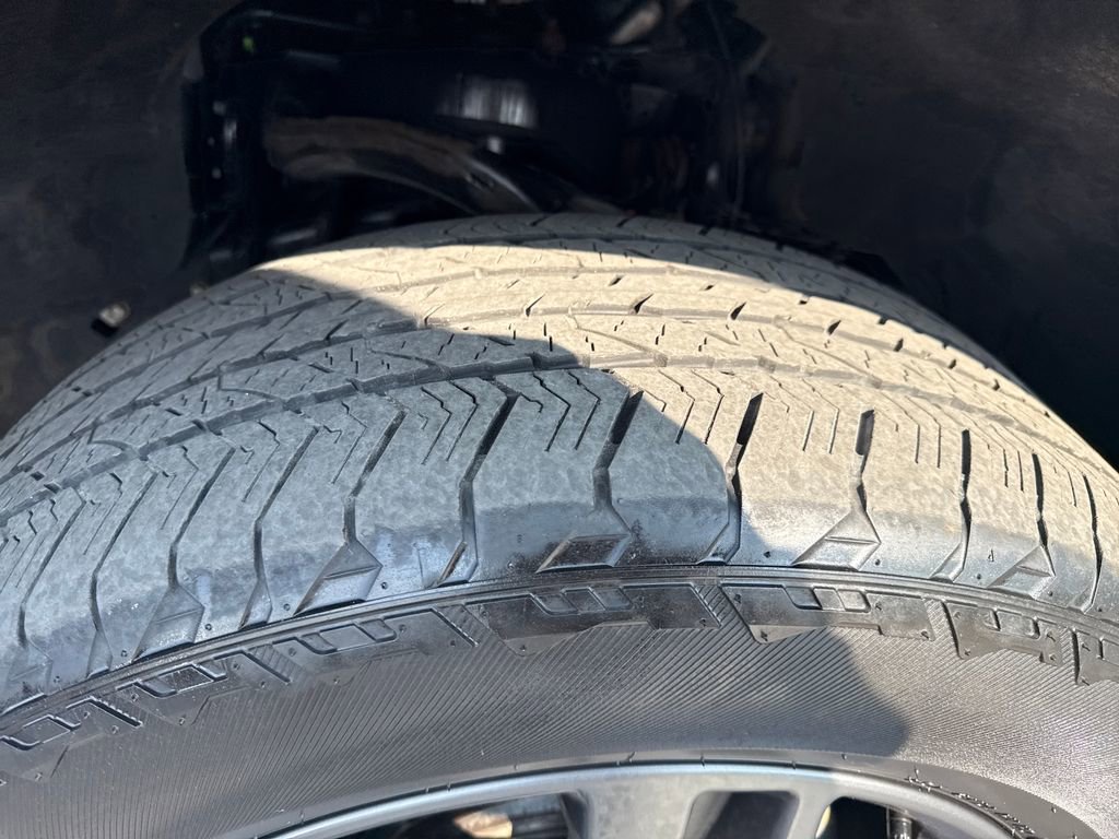 Used 2019 Ford F150 XLT w/ Equipment Group 302A Luxury image 16