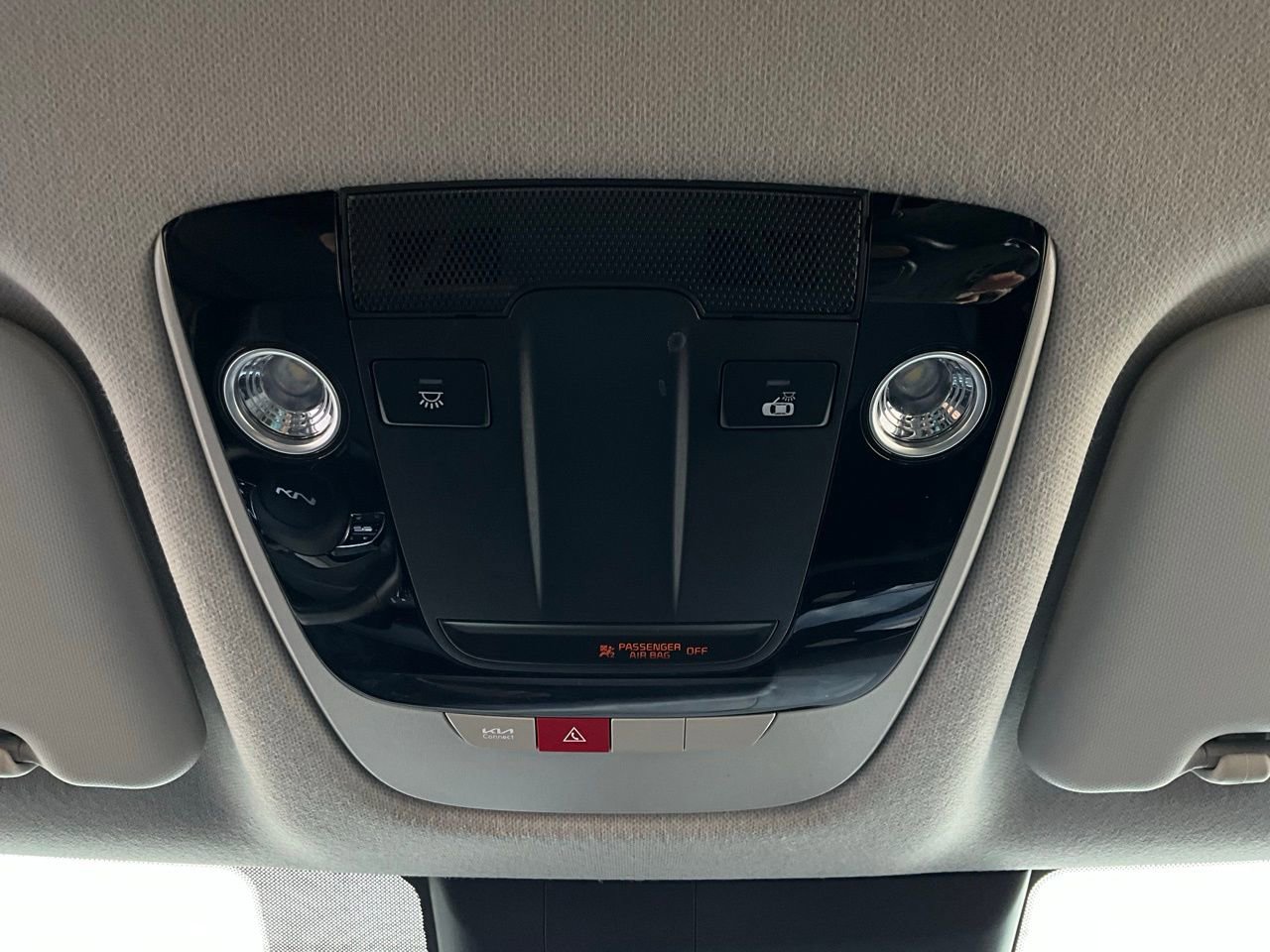 Used 2025 Kia Seltos S image 16