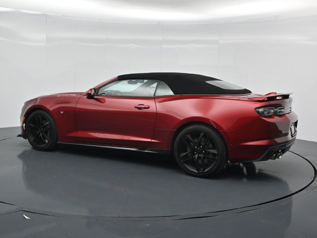 Used 2023 Chevrolet Camaro SS RWD image 5