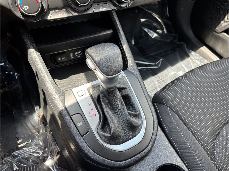 Used 2021 Kia Forte LXS FWD image 25