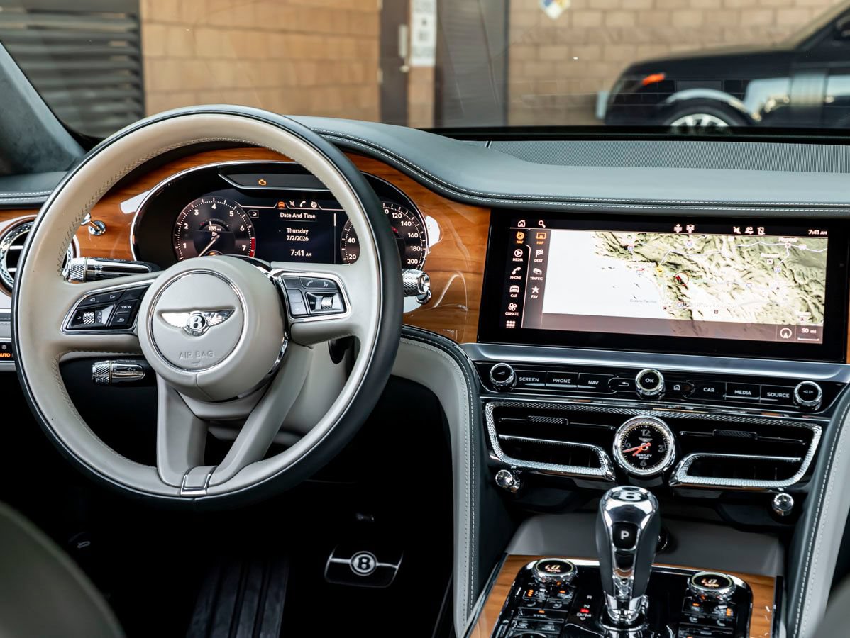 Certified 2023 Bentley Flying Spur S V8 AWD/4WD image 23