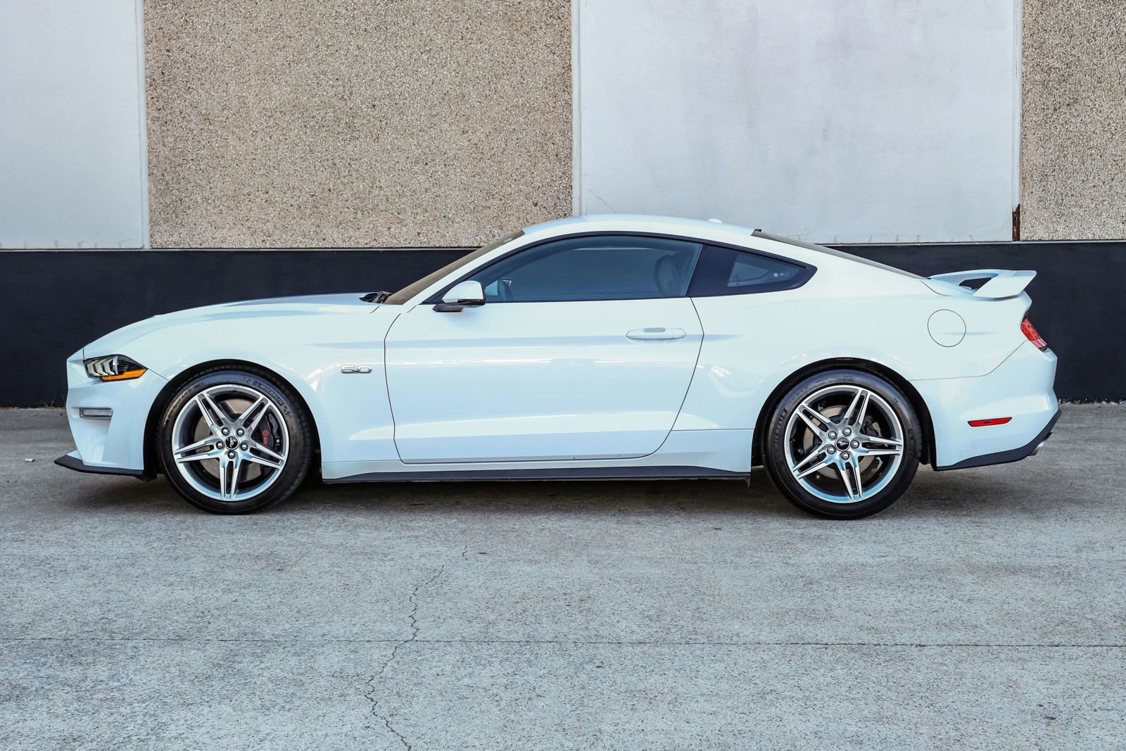 Used 2019 Ford Mustang GT Premium w/ GT Performance Package image 16