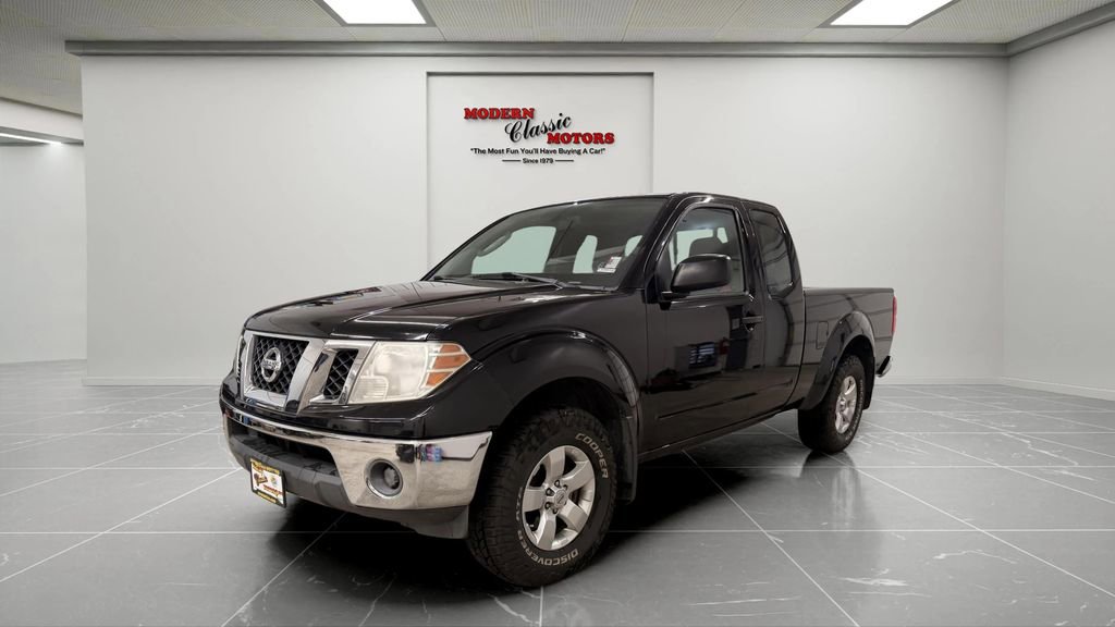Used 2010 Nissan Frontier SE w/ SE Value Truck Pkg AWD/4WD image 3
