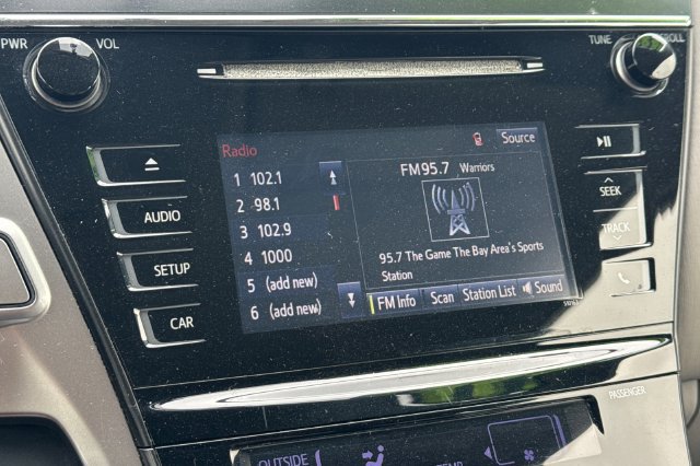 Certified 2017 Toyota Prius V Two FWD image 21