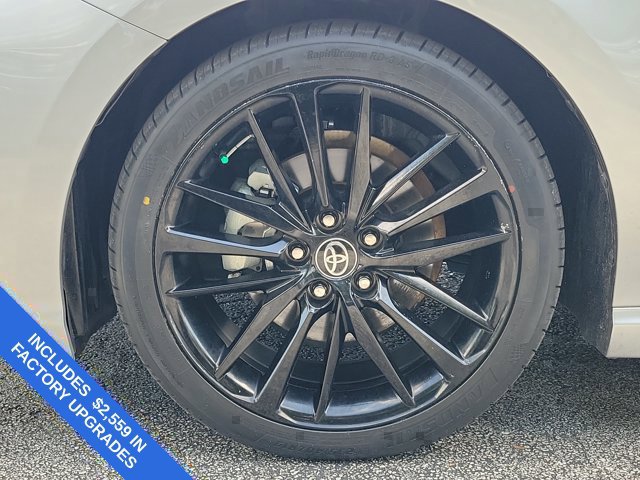 Used 2023 Toyota Camry XSE FWD image 9