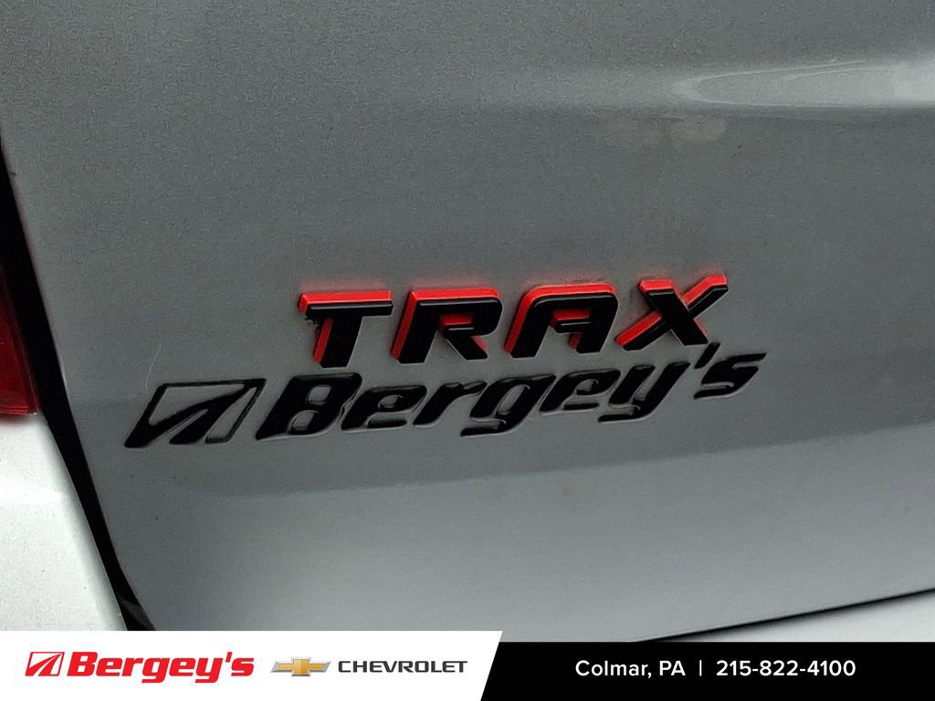 Certified 2020 Chevrolet Trax LT w/ Redline Edition image 30