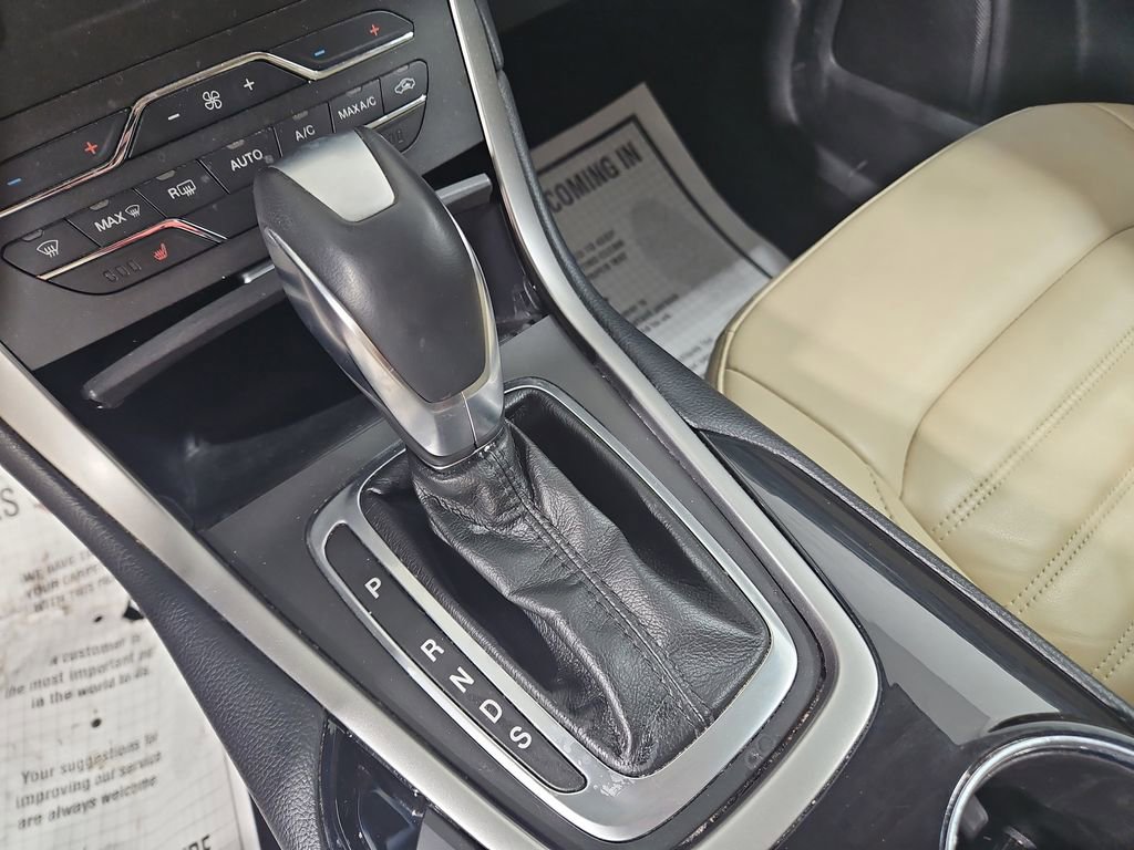 Used 2017 Ford Edge SEL w/ Equipment Group 201A image 24