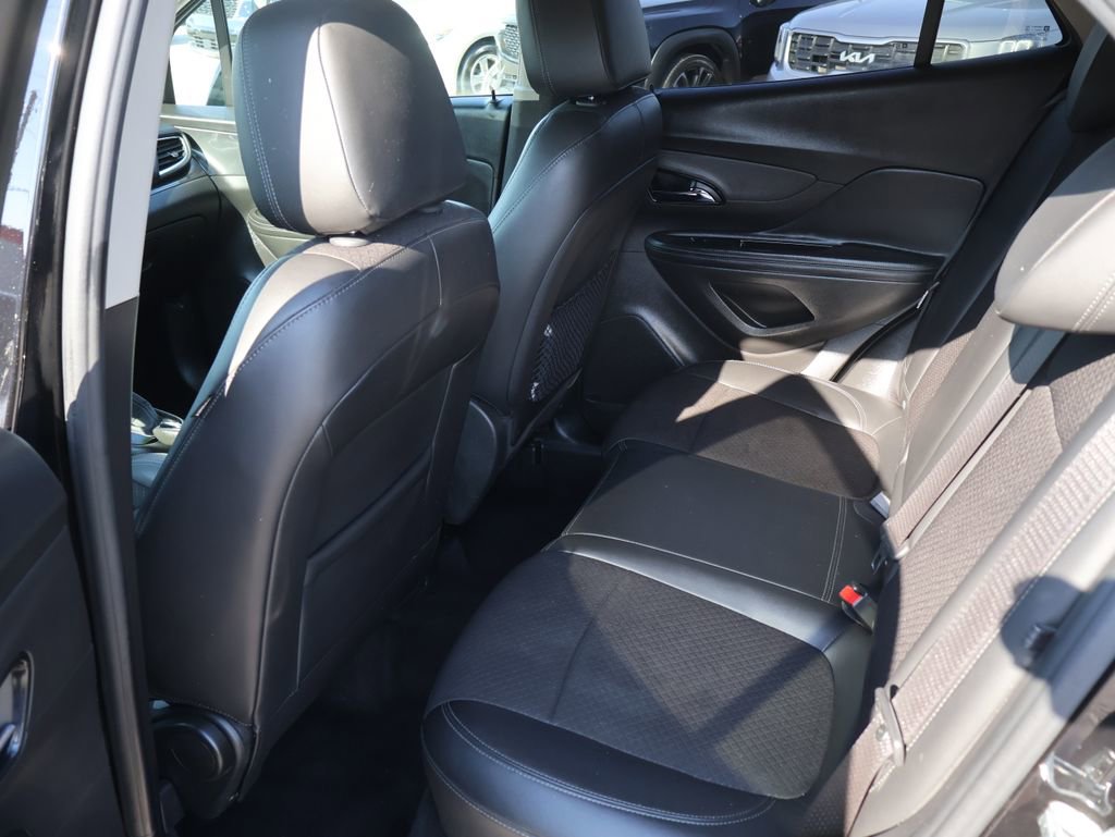Used 2018 Buick Encore Preferred FWD image 11
