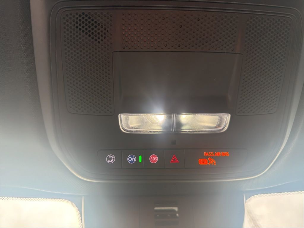 New 2026 Chevrolet Traverse LT w/ Midnight/Sport Edition image 26