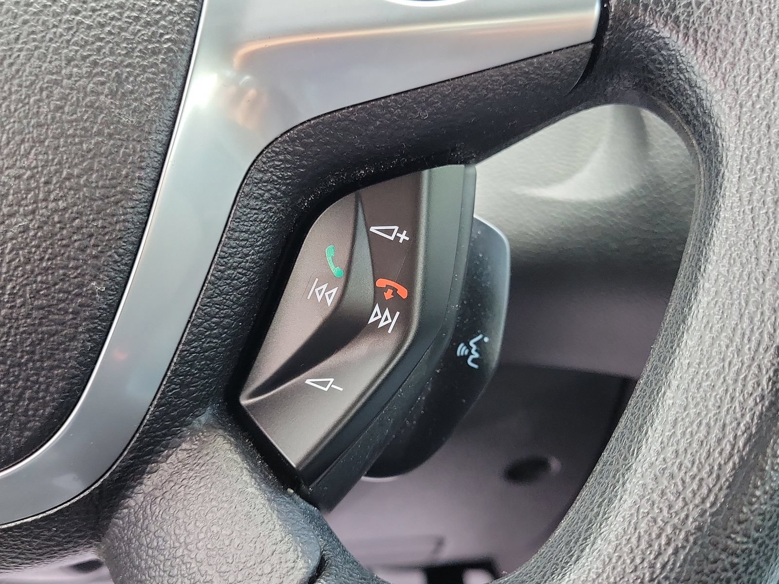 Used 2013 Ford Focus SE FWD image 24