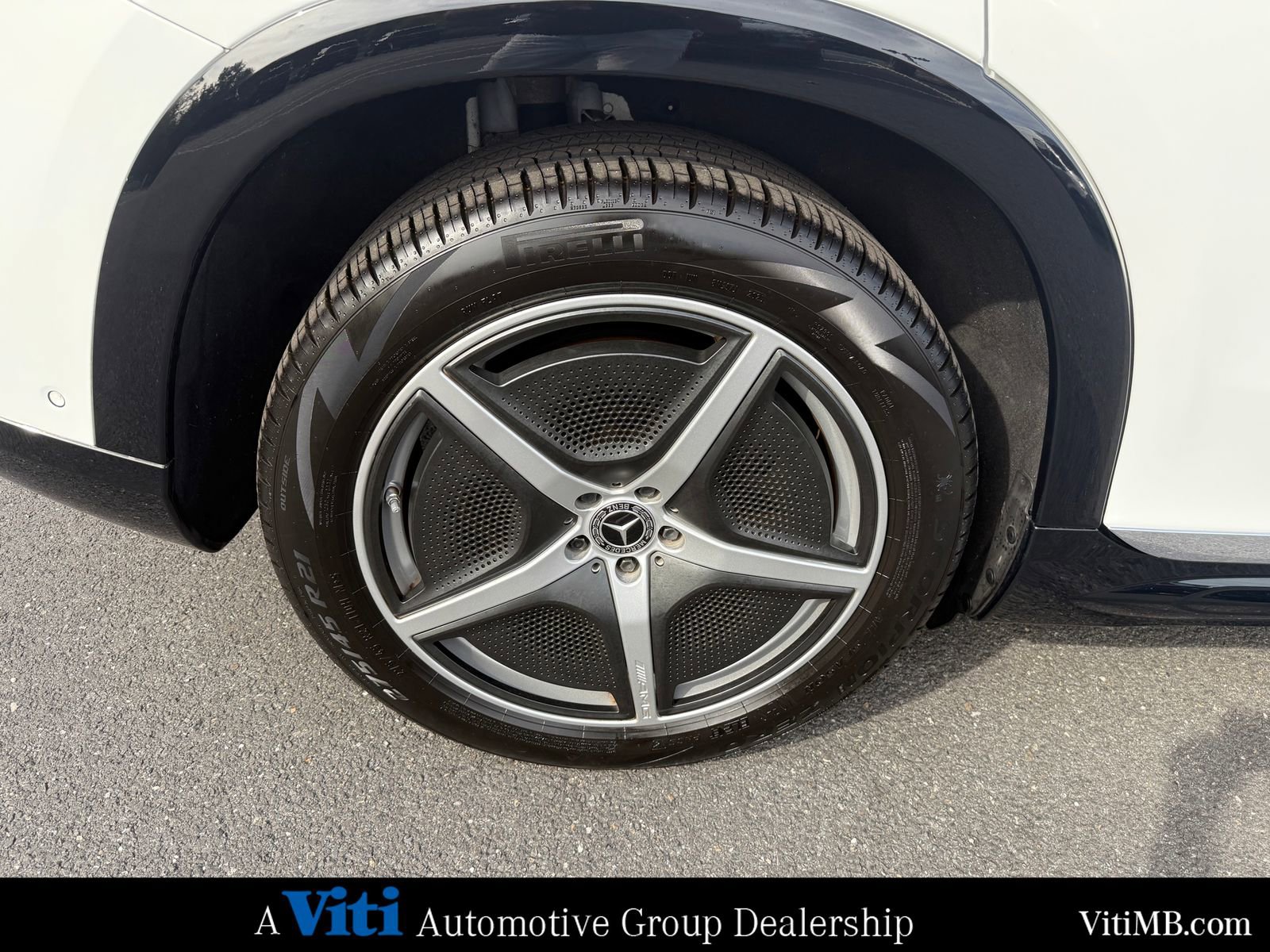 Certified 2023 Mercedes-Benz EQS 580 4MATIC SUV image 14