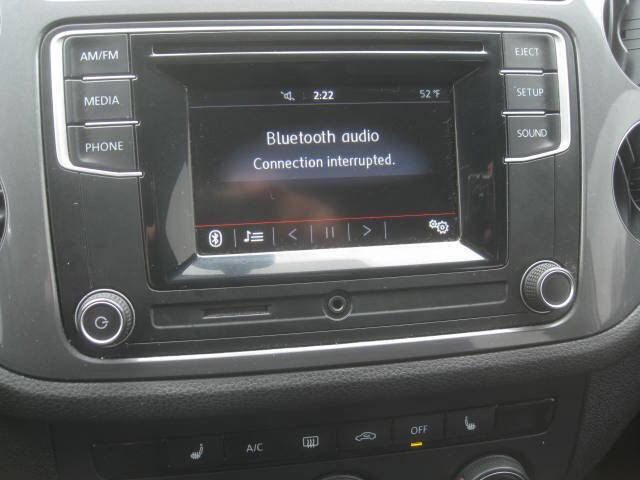 Used 2016 Volkswagen Tiguan S image 21