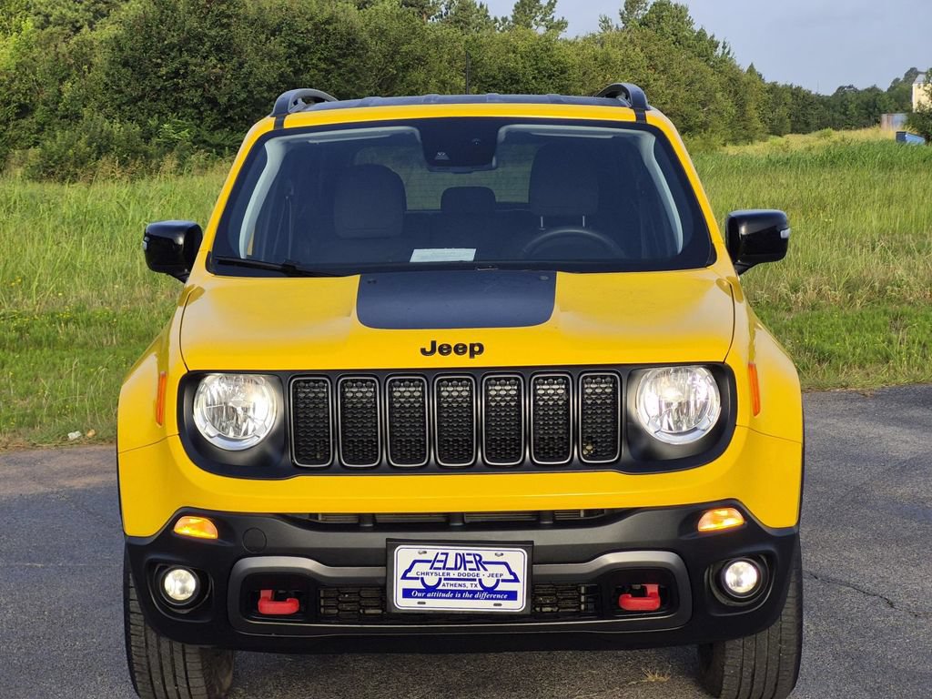 Used 2023 Jeep Renegade Trailhawk AWD/4WD video 2