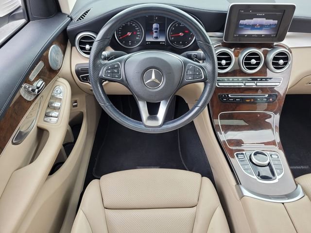 Used 2019 Mercedes-Benz GLC 300 4MATIC Coupe image 12