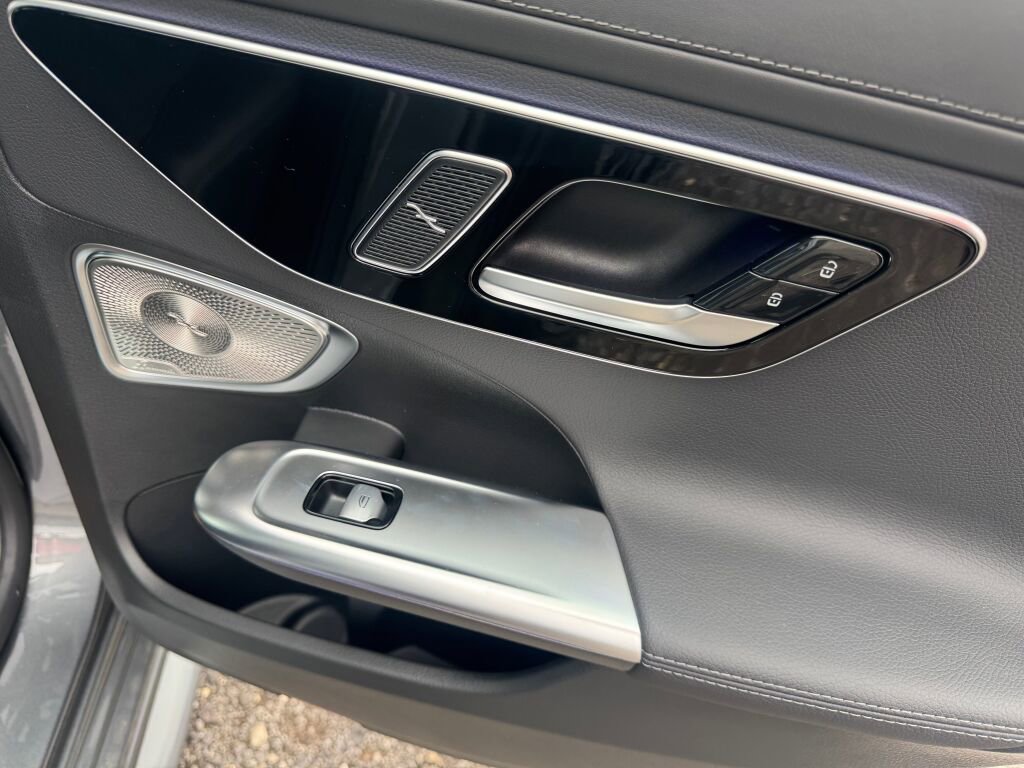 New 2026 Mercedes-Benz C 300 4MATIC Sedan image 20