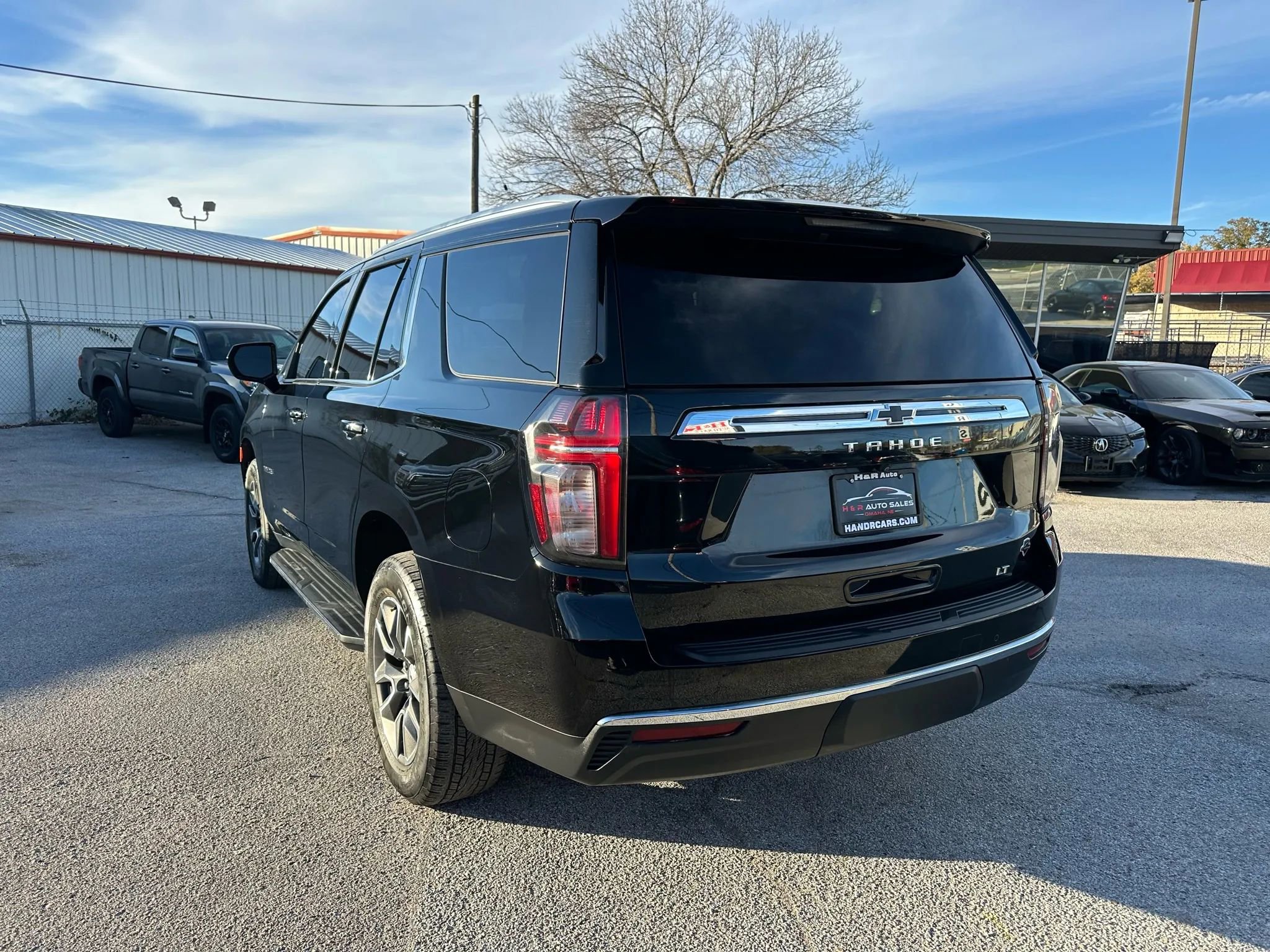 Used 2021 Chevrolet Tahoe LT image 3