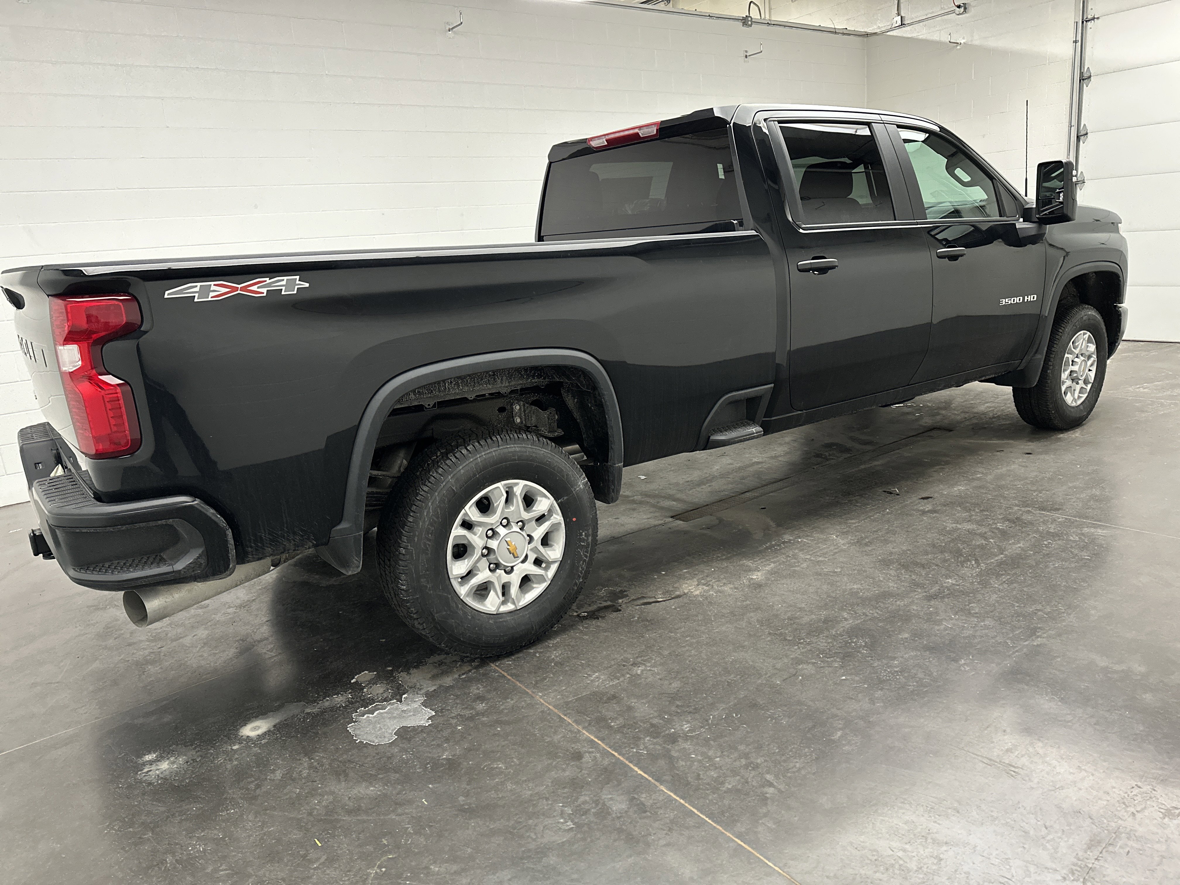 New 2026 Chevrolet Silverado 3500 W/T w/ WT Convenience Package image 10