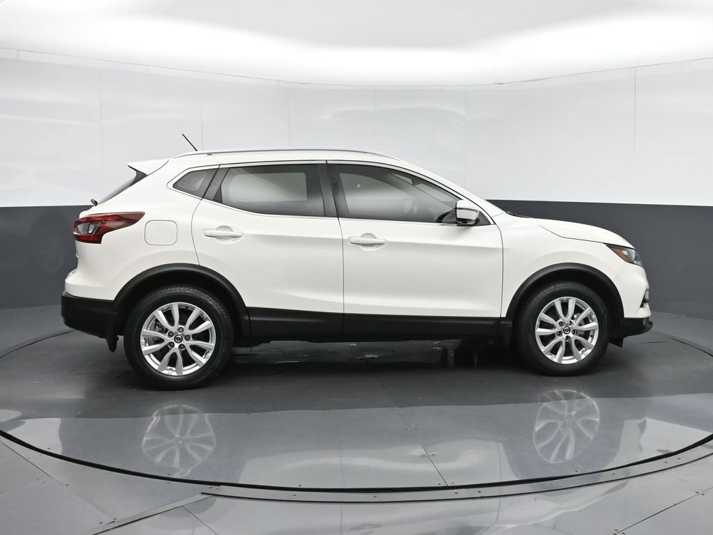 Used 2022 Nissan Rogue Sport SV w/ Technology Package AWD/4WD image 8