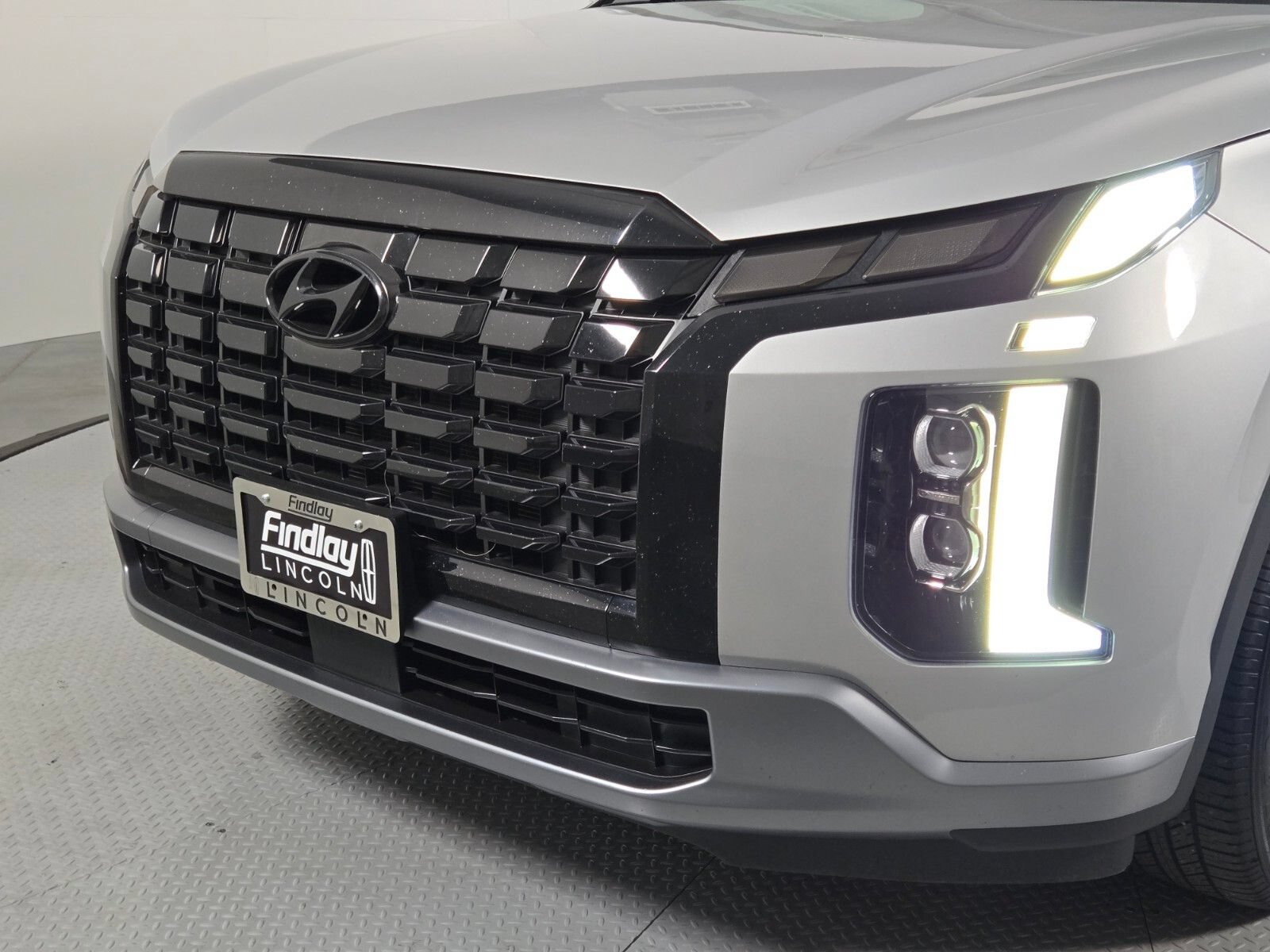 Used 2024 Hyundai Palisade SEL FWD image 8