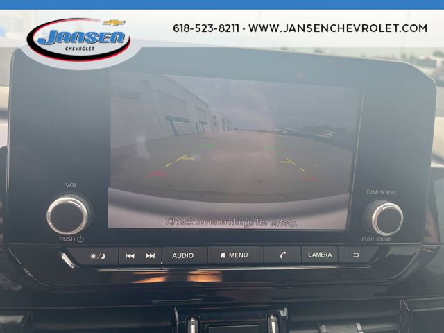 Used 2024 Nissan Pathfinder SV FWD image 14