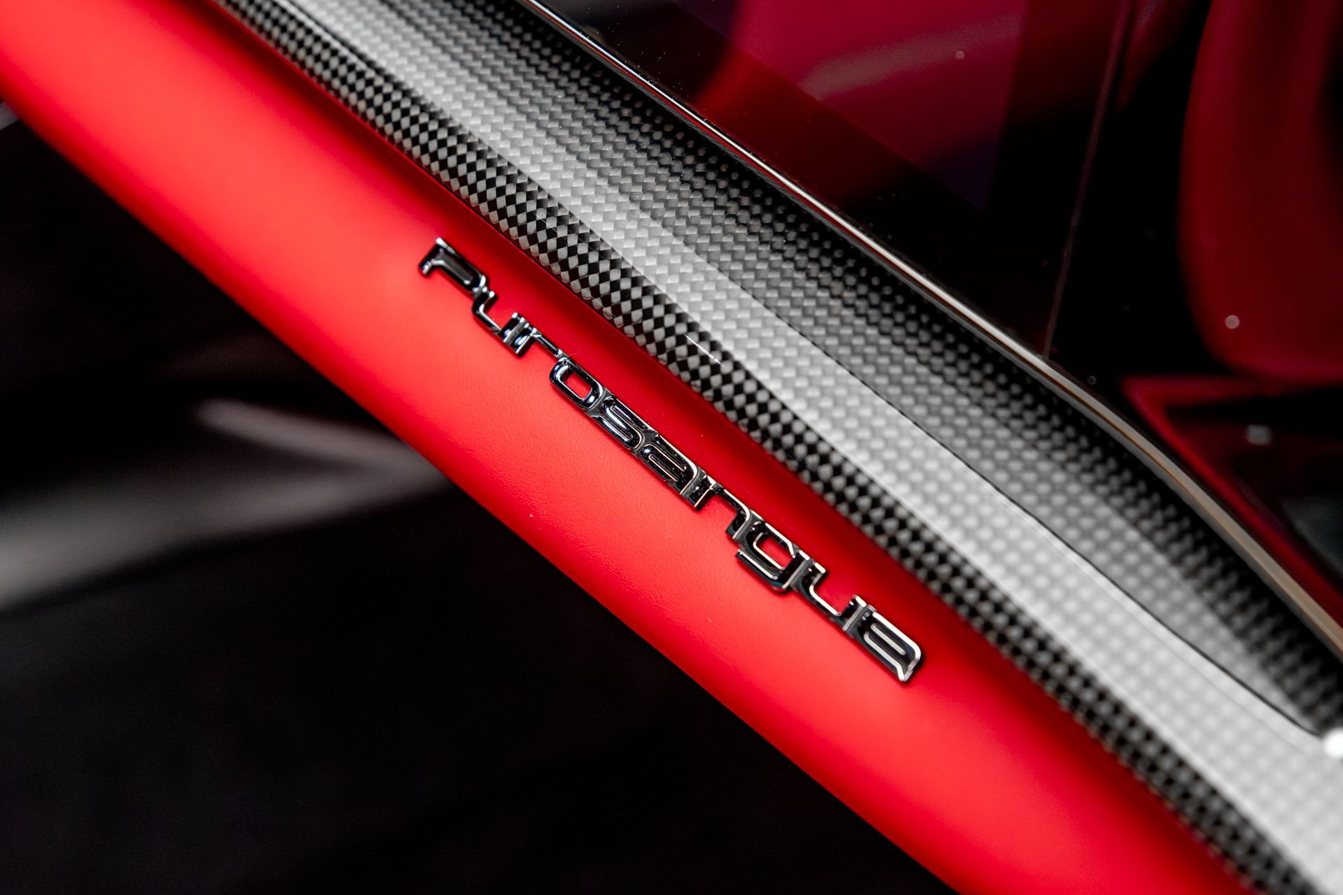 Used 2025 Ferrari Purosangue AWD/4WD image 27