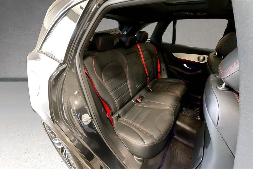 Used 2021 Mercedes-Benz GLC 43 AMG 4MATIC image 24