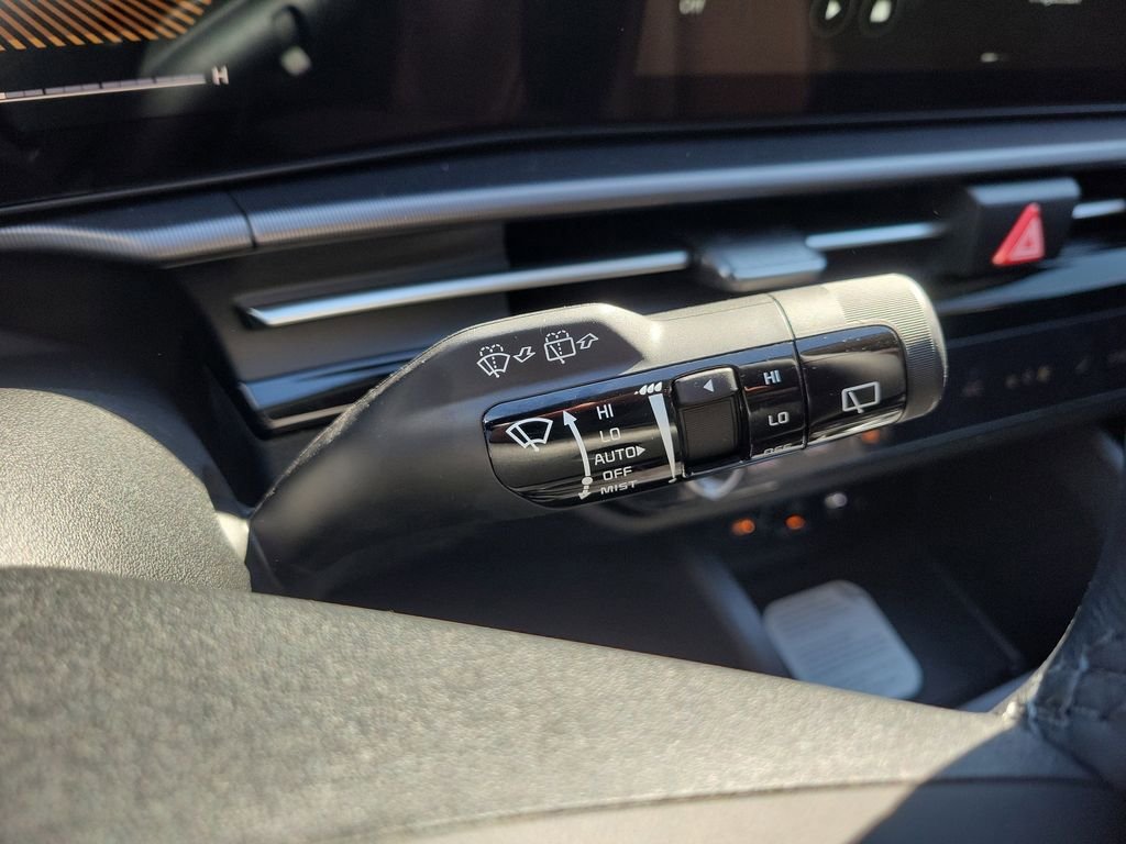 New 2026 Kia Sportage EX FWD image 30