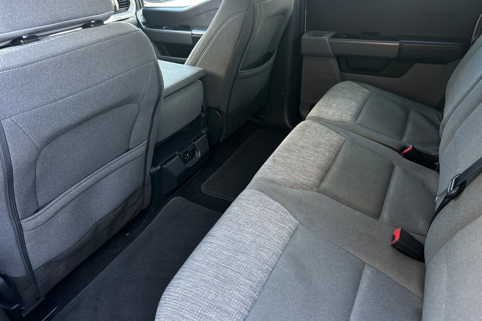 Used 2023 Ford F150 XLT image 11