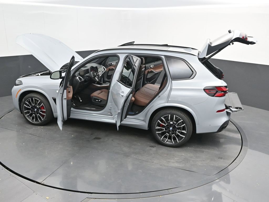 New 2026 BMW X5 M60i w/ Executive Package image 54