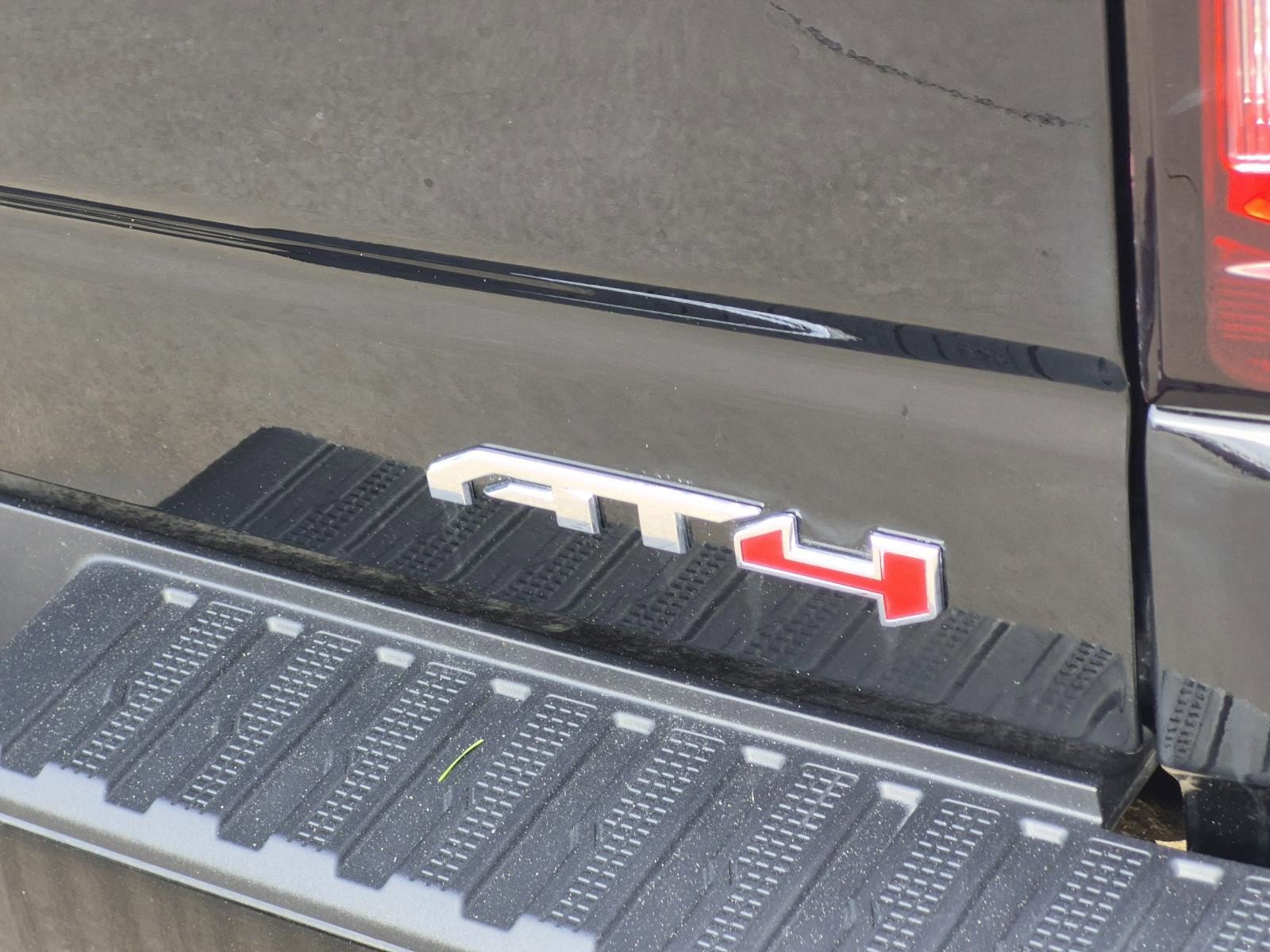 Certified 2024 GMC Sierra 1500 AT4 w/ Technology Package AWD/4WD image 8